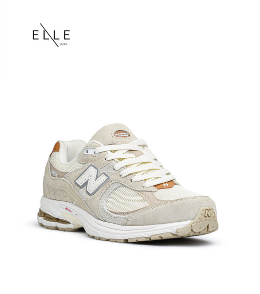 NB 2002R SANDSTONE ( MEN )